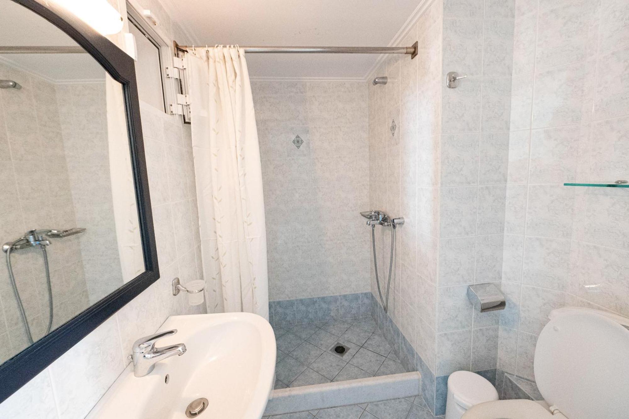 Apartment Maria Poros