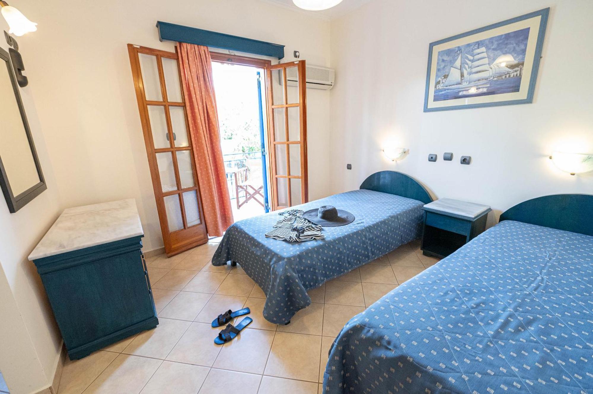 Apartment Maria Poros
