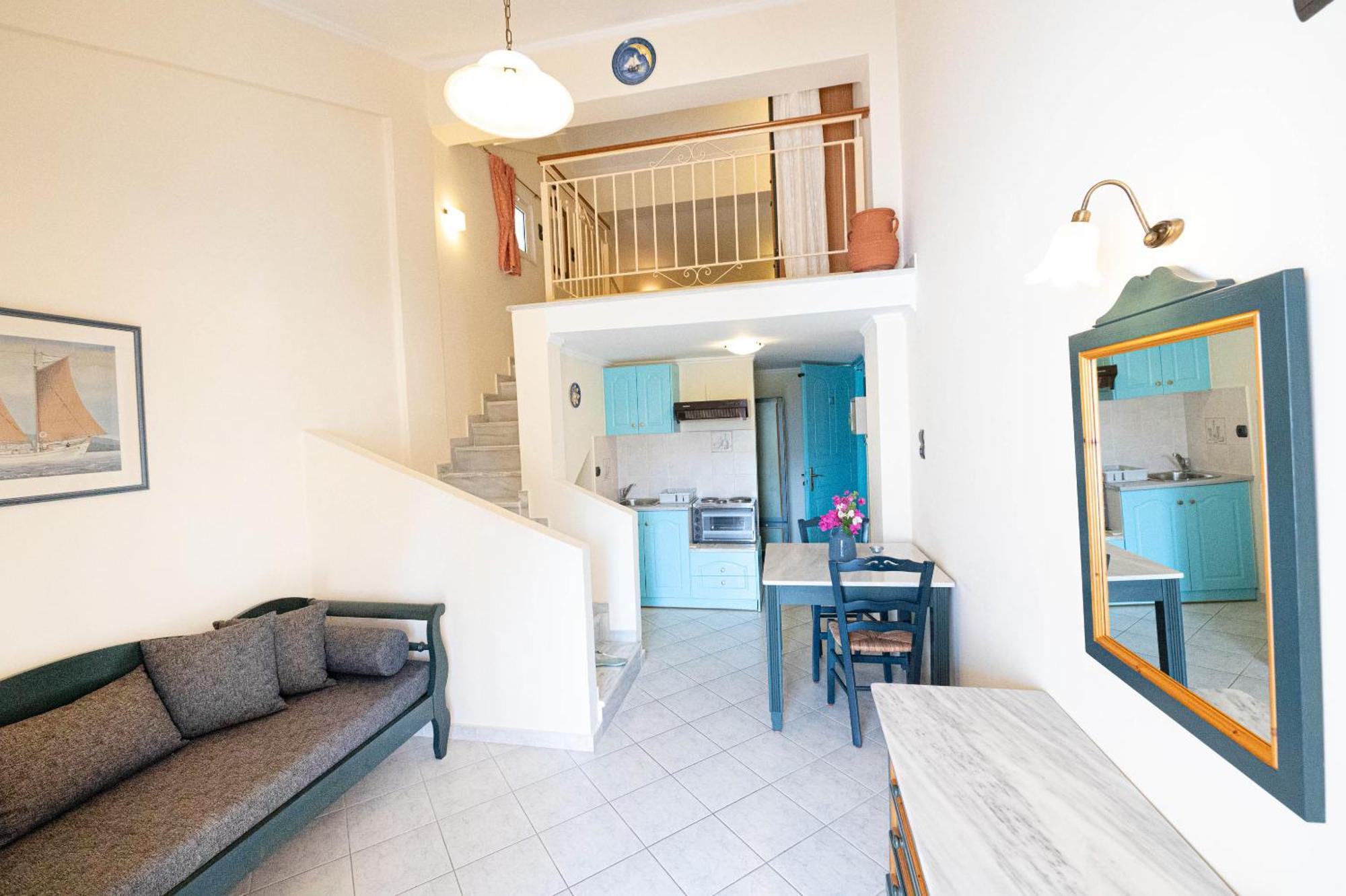 Apartment Maria Poros